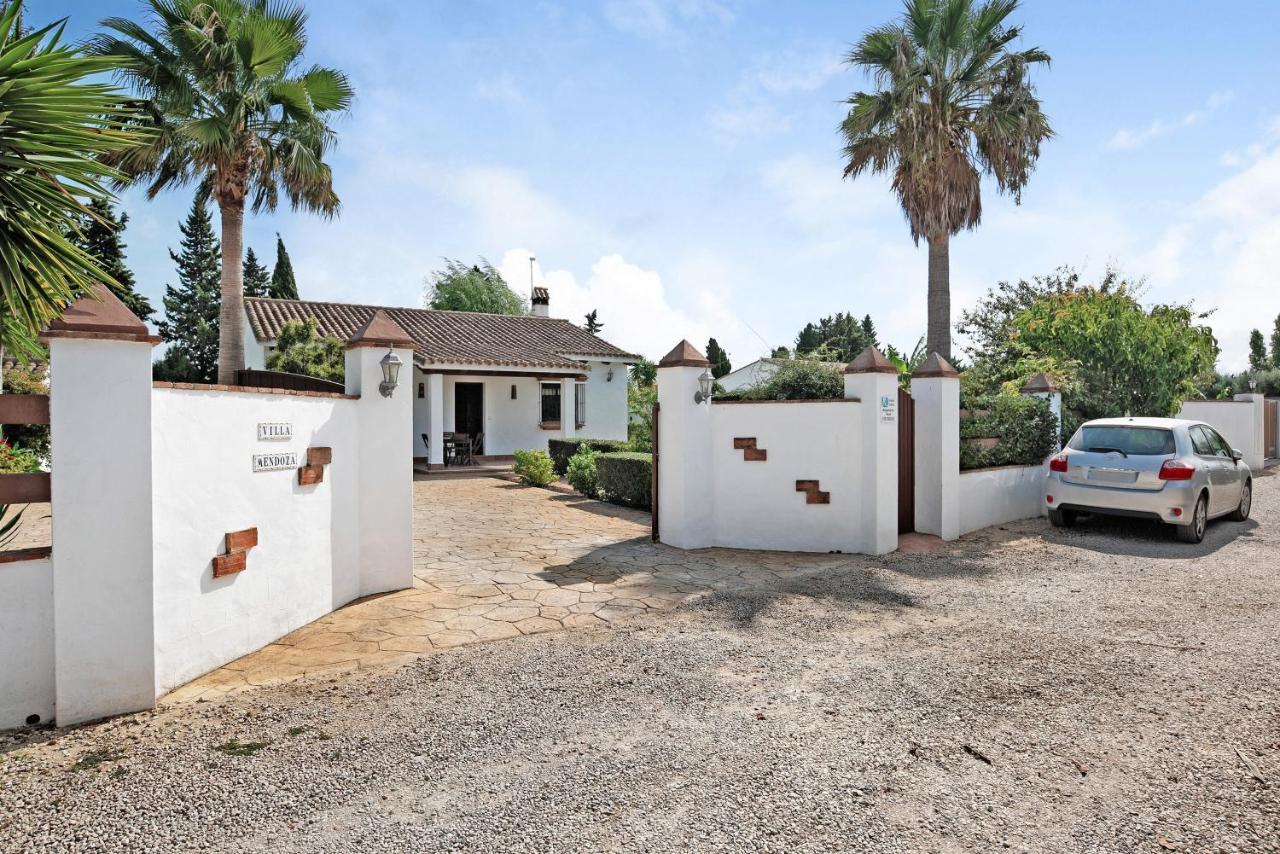 Villa Mendoza Conil De La Frontera Luaran gambar